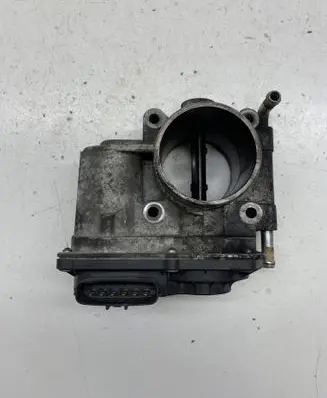 Mazda 6 Throttle valve RF7J136B0