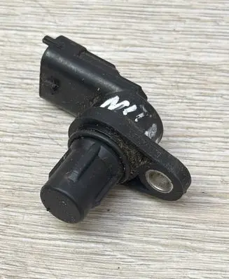 Dodge Nitro Camshaft position sensor 0281002667 070321