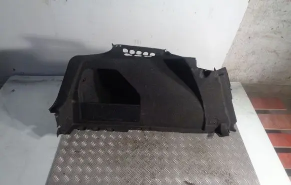 Volkswagen PASSAT B7 Trunk/boot side trim panel 3AE867427