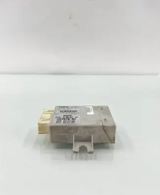 BMW 5 F10 F11 Air suspension control unit module (rear) 4461500630 6798937 004002000