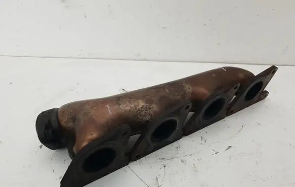 Exhaust manifold