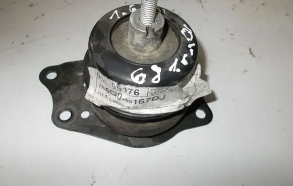 Volkswagen Polo Engine mount bracket 6Q0199167DJ