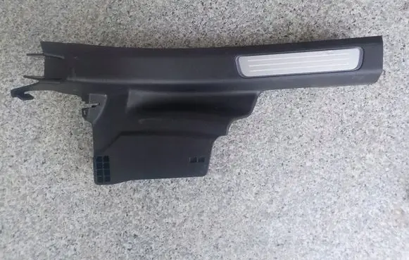 Volvo S90, V90 Rear sill trim cover 31377618