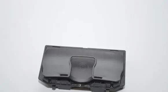 BMW 7 G11 G12 Wireless charging module 6819365