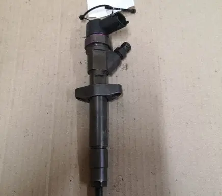 Renault Laguna II Fuel injector 0445110084