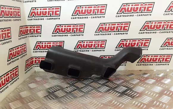 Air intake hose/pipe