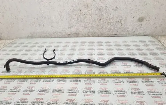 Volkswagen Golf V Engine coolant pipe/hose 03C133518P