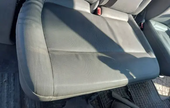 Volkswagen Transporter - Caravelle T5 Seat set LAWKA
