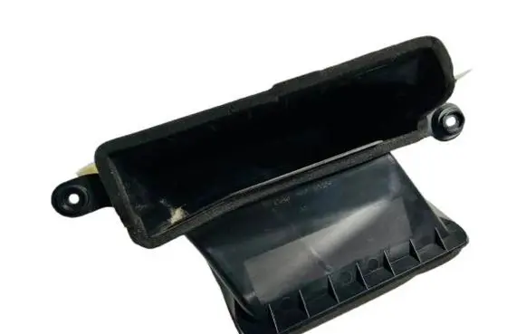 Cabin air duct channel