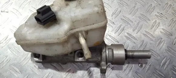 Ford Mondeo Mk III Master brake cylinder 22407779
