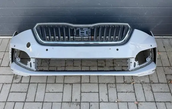 Skoda Scala Front bumper 657807221