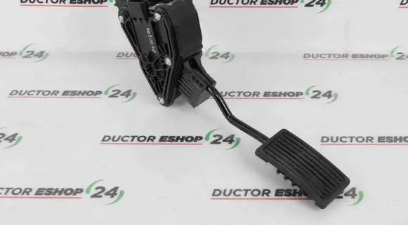 Honda CR-V Accelerator throttle pedal 31311J29
