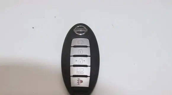 Nissan Altima Ignition key/card 6LA6A 7812DTXN4