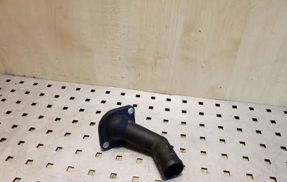 Volkswagen Golf IV Engine coolant pipe/hose 06A121121C 038121121D