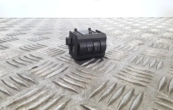 Skoda Fabia Mk1 (6Y) Headlight level height control switch 5J0941333A