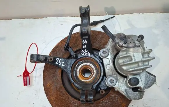Citroen C4 III e-C4 Front wheel hub spindle knuckle S27612274