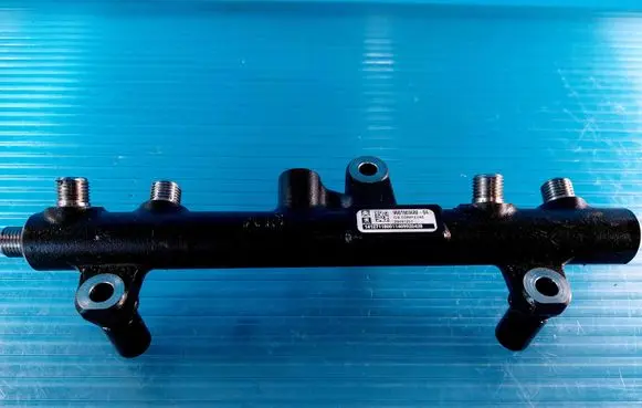Ford Mondeo MK IV Fuel main line pipe 9681909680 011301228463