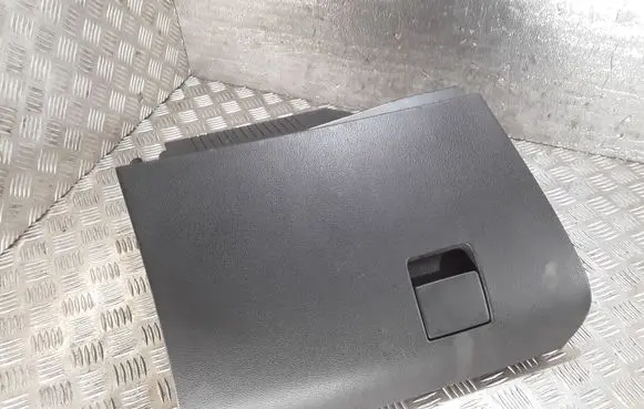 Opel Astra H Glove box 13191459 13191525