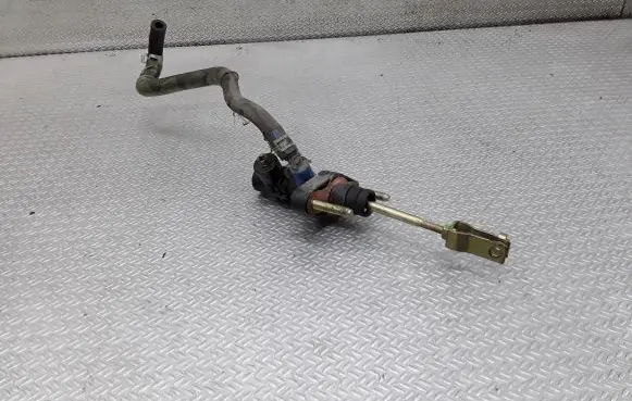 Toyota Avensis T250 Clutch master cylinder