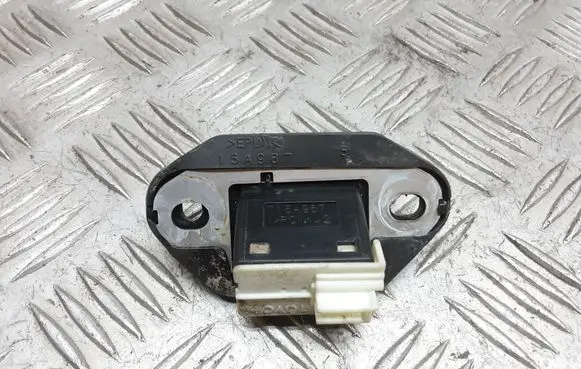 Lexus IS 220D-250-350 Tailgate opening switch 15A987