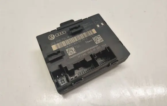 Audi Q5 SQ5 Door control unit/module 8K0959795B 4F0959795M