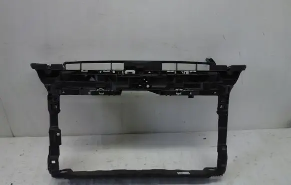 Volkswagen Golf VIII Front piece kit 5HO805588J