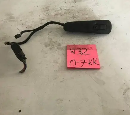 Opel Omega B1 Electric window control switch 