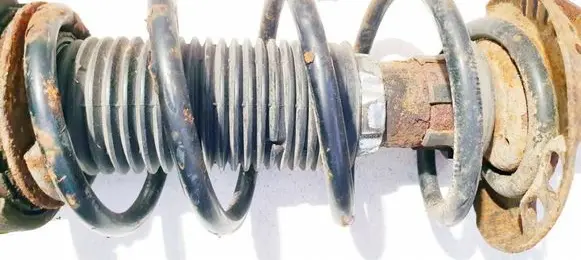 Volkswagen Golf V Front coil spring 