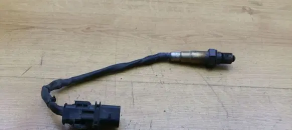 Hyundai i30 Lambda probe sensor 393504A310 9350933004