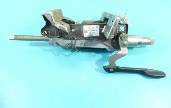 Steering wheel axle