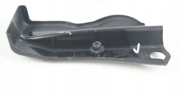 Audi A3 S3 8P Radiator support slam panel bracket 8P0805202A