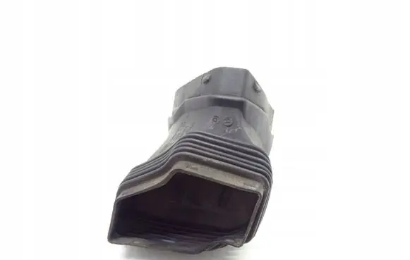 Audi A6 S6 C6 4F Air intake duct part 4F0129739B