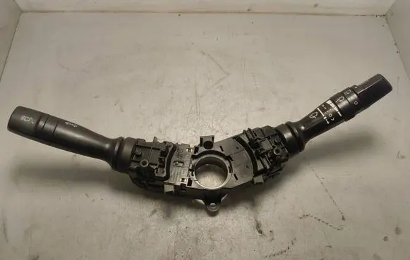 Hyundai ix35 Wiper turn signal indicator stalk/switch 3753MA2211