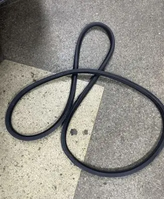 Volkswagen Caddy Front door rubber seal