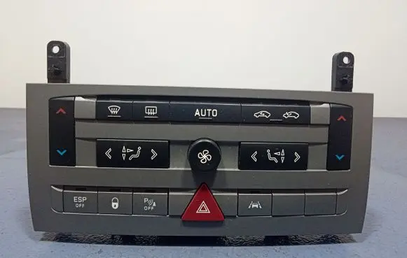 Citroen C5 Climate control unit 96573328YW