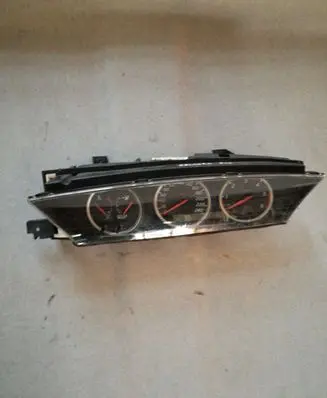 Nissan Primera Speedometer (instrument cluster) AV600 AV619