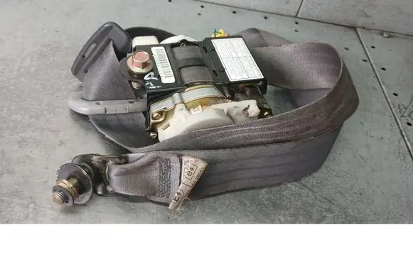 Honda HR-V Front seatbelt 