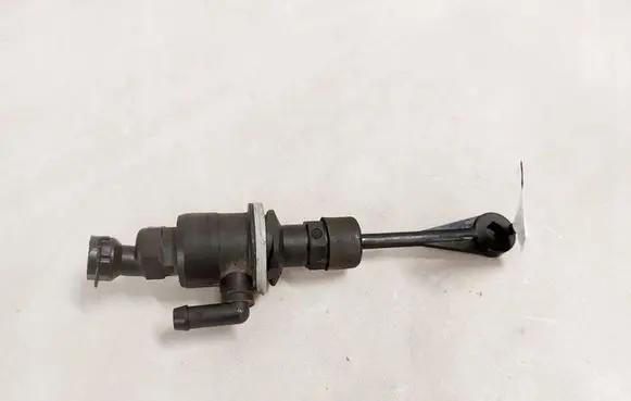 Hyundai i30 Clutch slave cylinder 