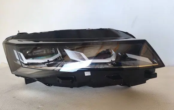 Renault Rafale Headlight/headlamp 260732178R