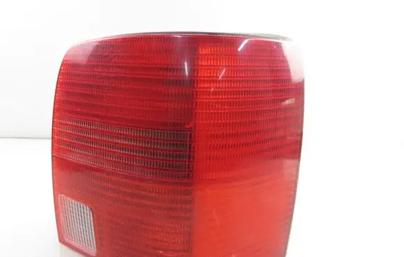 Volkswagen PASSAT B5 Rear/tail lights 3B9945112F