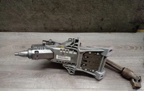 Volvo V70 Steering wheel axle 31280208 31202090