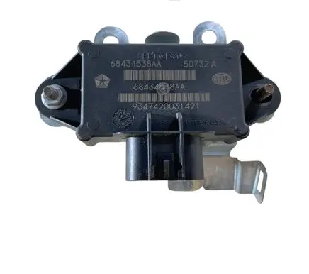 Chrysler Pacifica Fuel injection pump control unit/module 68434538AA 9347420031421 68434638AA