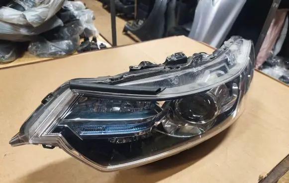 Honda Accord Headlight/headlamp