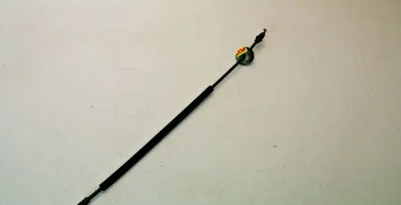 Volkswagen Touran I Front door cable line 1T0837085
