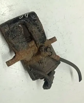 Volkswagen Tiguan Rear brake caliper