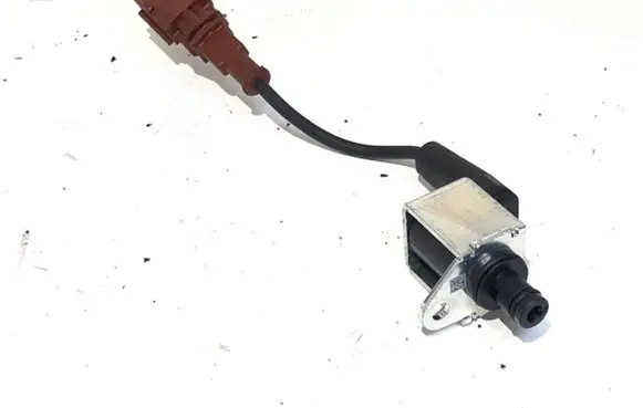 Coolant heater control valve