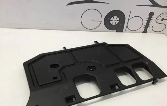 Dashboard lower bottom trim panel