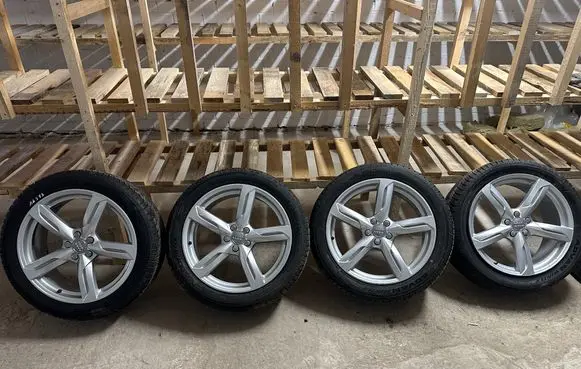 Audi Q5 SQ5 R20 alloy rim 8R0601025D