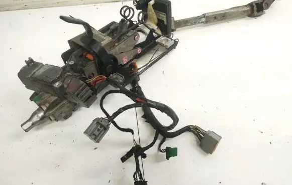Ford Mondeo Mk III Steering wheel axle 0390241702 1S7117508AD