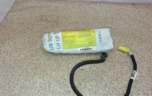 KIA Rio Seat airbag 889101W300 1W88970000